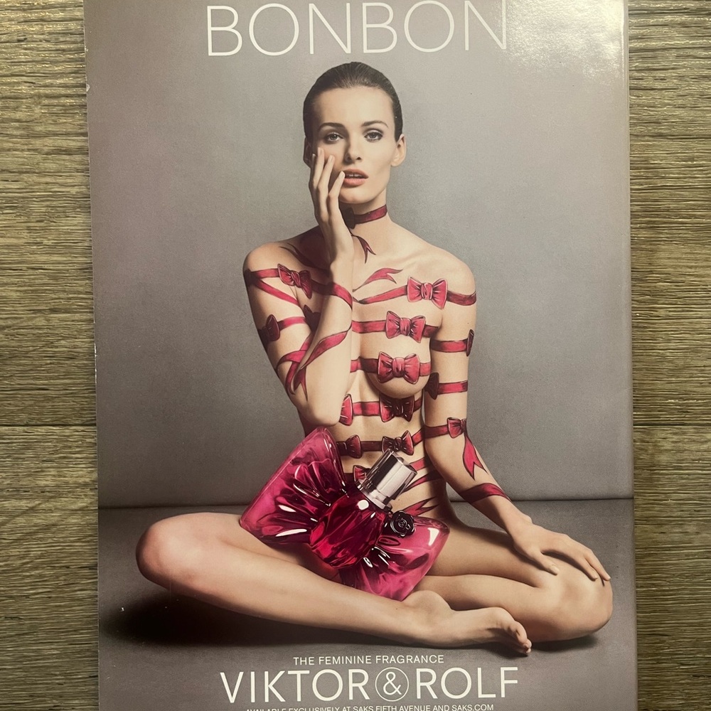 2015 VIktor and Rolf perfume ad PinUp Girl Art Vintage Print Ad 1 page